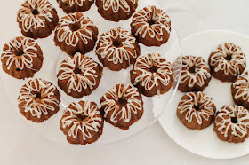 Food Lust People Love: This weicher lebkuchen or soft German gingerbread recipe is a lovely spice cake made without molasses so it will really appeal to those who aren’t fans of the darker, molasses-y gingerbread. It uses a bit of honey, grated chocolate and lots of spices for delicious Christmasy flavor.