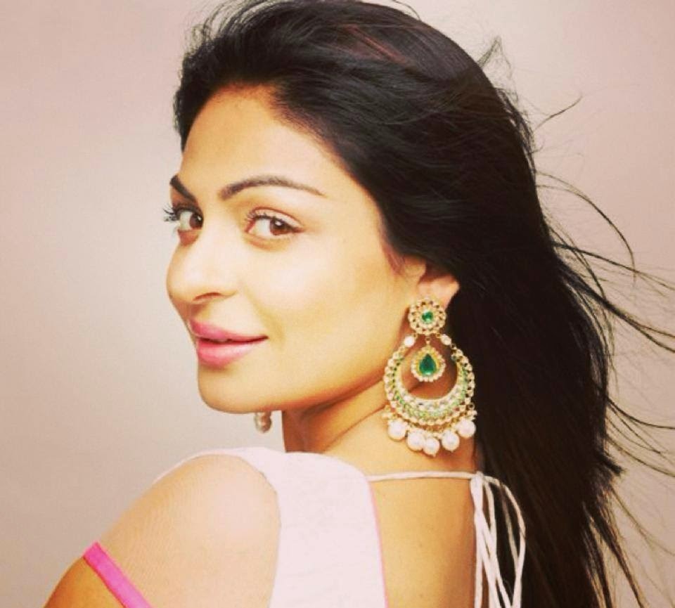 Neeru Bajwa HD wallpapers Free Download