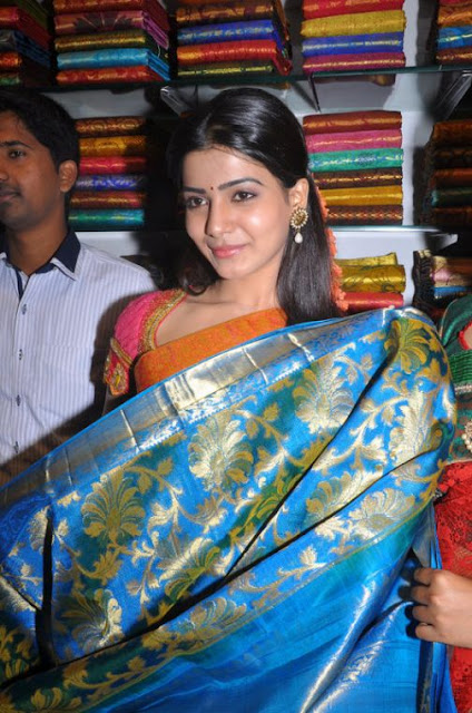 Samantha-in-saree-women-world-shop-launch-2.jpg