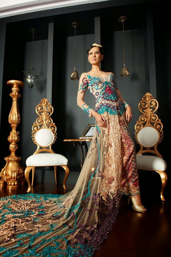 Kumpulan Model Kebaya  Modern  Gaun  Elegan  Terbaru MODEL 