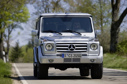 Daimler has released official photos and details for the 2009 Mercedes G 