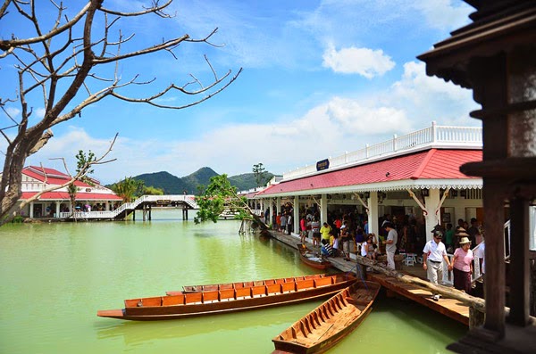 Thailand Floating Market Guide.: Hua Hin Sam Phan Nam ...