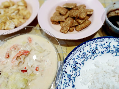 Menu Sayur Lemak Kobis Dengan Udang