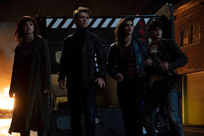 Pictured (L-R): Olivia Rose Keegan as Duela, Oscar Morgan as Turner Hayes, Fallon Smythe as Harper Row and Tyler DiChiara as Cullen Row