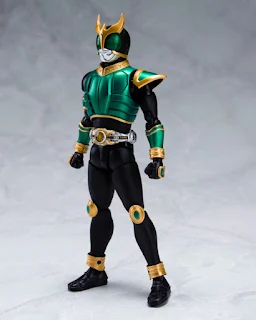 REVIEW SHFiguarts (Shinkocchou Seihou) Kamen Rider Kuuga Rising Pegasus, Bandai