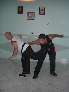 Sifu Carlos S.T. e Sihing Alisson L.C.