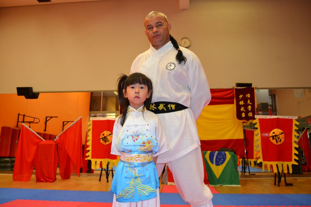 Shaolin en Madrid Kung-Fu Escuela Shaolin Tlf: 626 992 139 GrandMaster Senna y Master Paty Lee