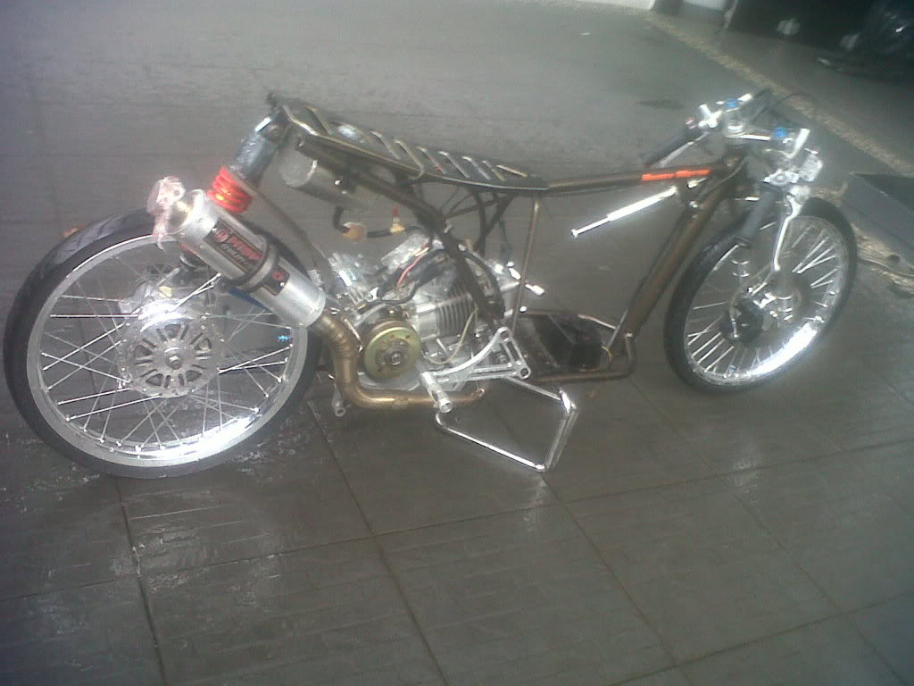Kumpulan Gambar Motor Drag Bike Yamaha Mio KENAROK MOTORCYCLE