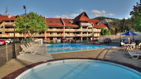 Smoky Mountain Lodging Crossroad Inn & Suites