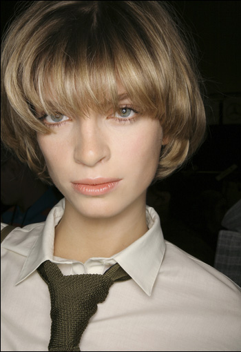 hairstyle 2011 for girl. Haircuts for girls 2011