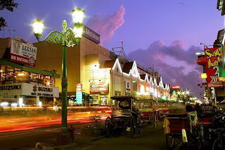 Sore hari di Jalan Malioboro Yogyakarta