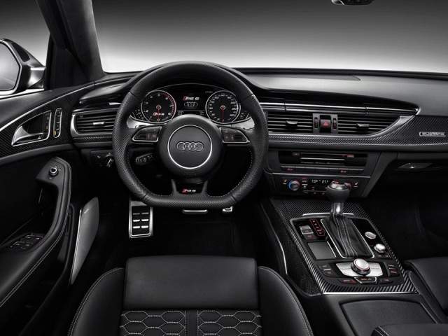 Audi RS6 Avant 2014 interior