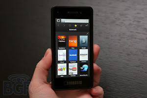 gambar hp blackberry 10, ponsel bb 10 dirlis kapan?, kabar tentang blackberry 10