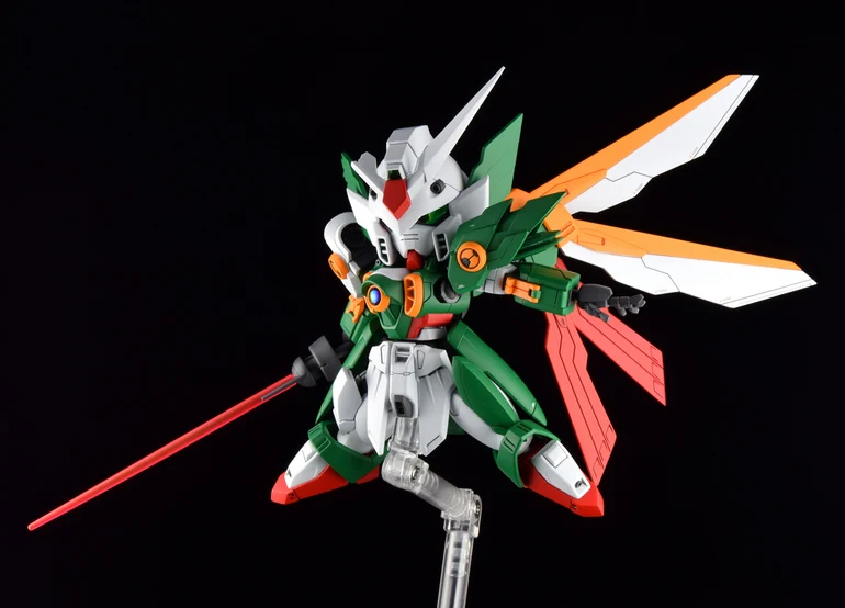 Custom Build: SD x HG Wing Gundam Fenice