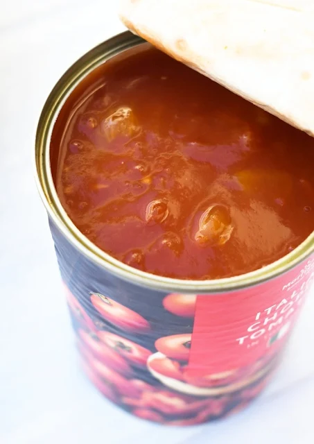 tin of chopped tomatoes