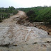 Casas desabam e pontes caem durante chuva em Jaguarari, Confira as fotos. 