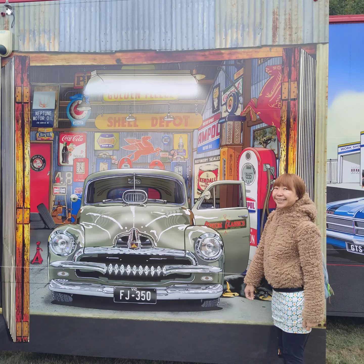 Annual Picnic Hanging Rock Classic Car Show