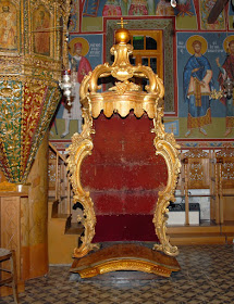 Ο θρόνος του Ναπολέοντα στον Ιερό Ναό Αγίας Τριάδας Τρικέρων https://leipsanothiki.blogspot.com/