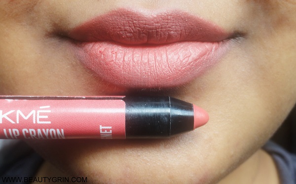 Lakme Enrich Lip Crayons in Peach Magnet Review, Swatches, Price Online in India