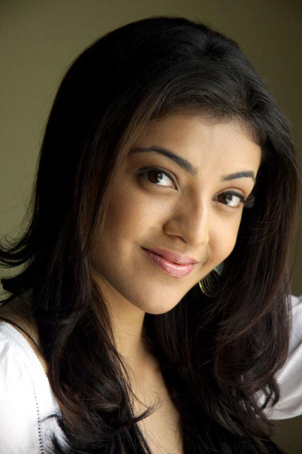 kajal agarwal latest cute looking stills