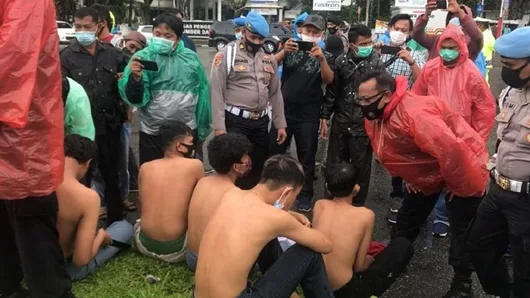 84 Pelaku Rusuh Demo Tolak Omnibus Law di Padang Ditangkap Polisi