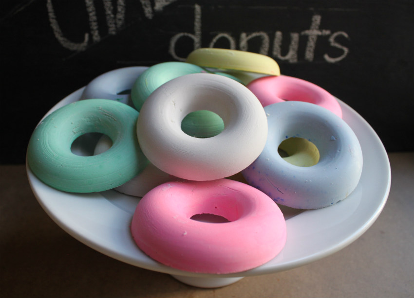 corner blog: donut-shaped chalk