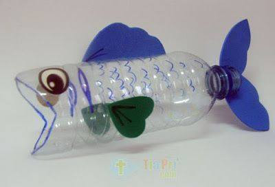 Pez con botella - Material reciclable