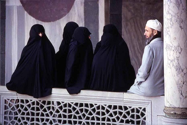 İslam’da Çok Eşlilik Meselesi Üzerine Bir Değerlendirme