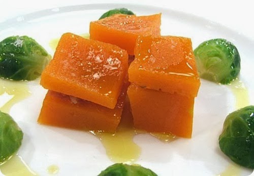 Zucca al vapore con cavolino di Bruxelles al miele di castagne