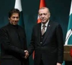 Imran Khan recommend Ertugrul for its countrymen which got hit