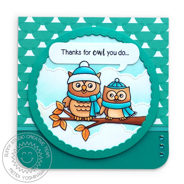 Sunny Studio: Woody Autumn Owls with Hats & Scarves Punny Thank You Card (using Happy Owl-o-ween Stamps, fluffy cloud border dies, Fancy Frames Circle dies & Comic Strip Speech Bubbles Dies)