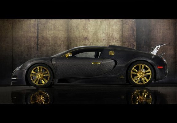 Mansory dress in gold and carbon fiber Bugatti Veyron