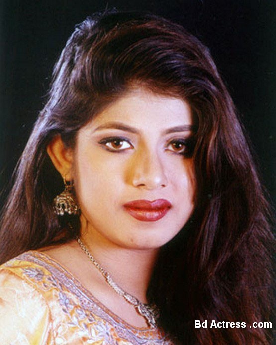 Bangladeshi Actress Ratna-01