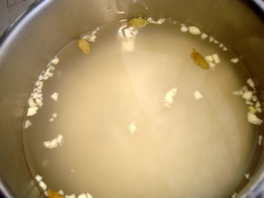 cooking rice and lentil pilaf