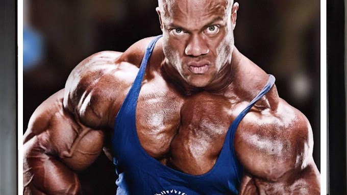 Phil Heath Male IFBB Pro Bodybuilder GYM Workout Biceps