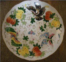 Chinese Porcelain Famille Verte Plate with Jiaqing zhuanshu seal, 大清嘉庆年制 , Dà qīng jiāqìng nián zhì