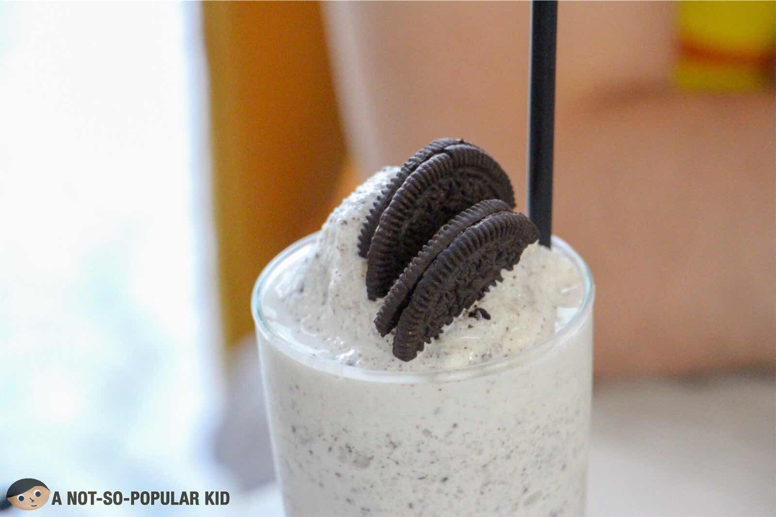 Cookies and Cream Milkshake of Melt Grilled Cheesery