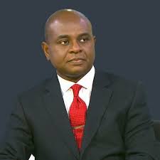 Moghalu asserts that Emefiele holds the record for being the least effective CBN governor in history.