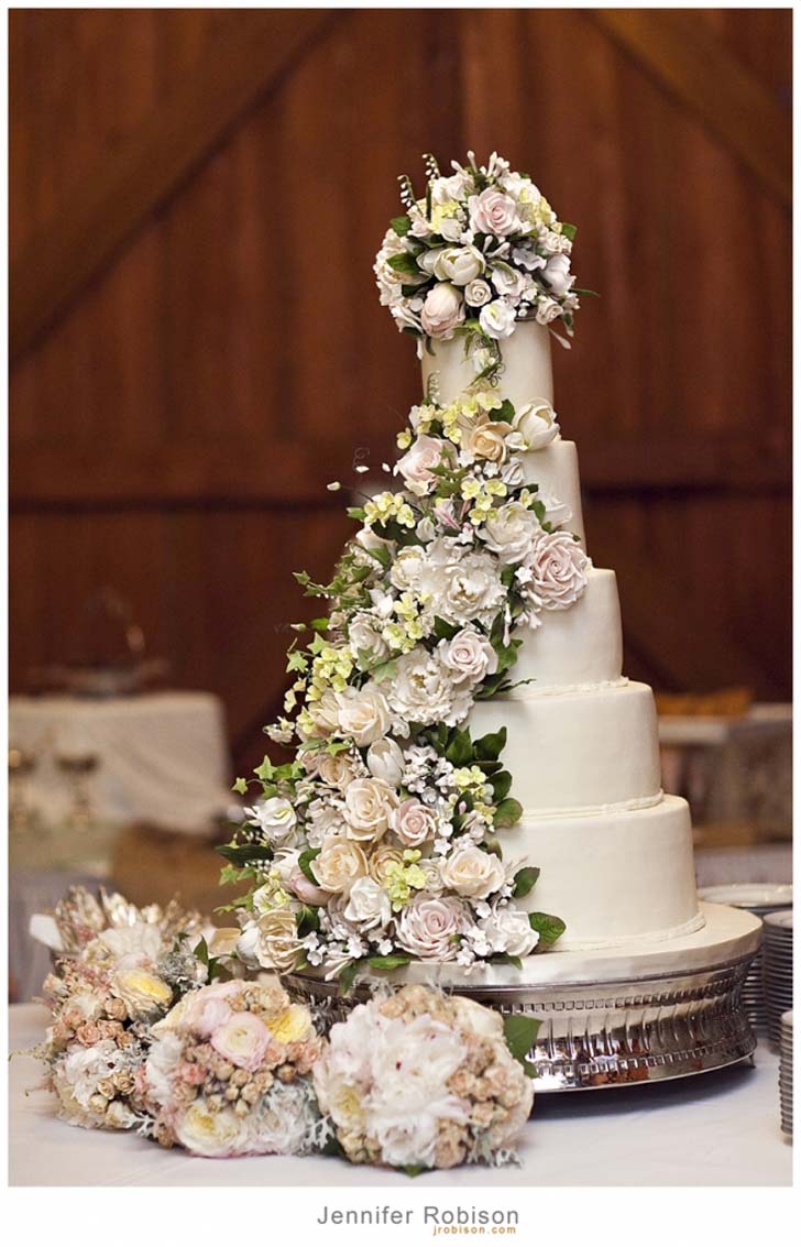 Amazing Wedding Cakes 