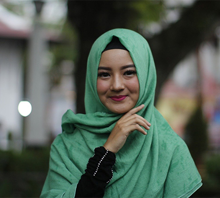 Style Your Hijab for Any Occasion – Fashionn Tak