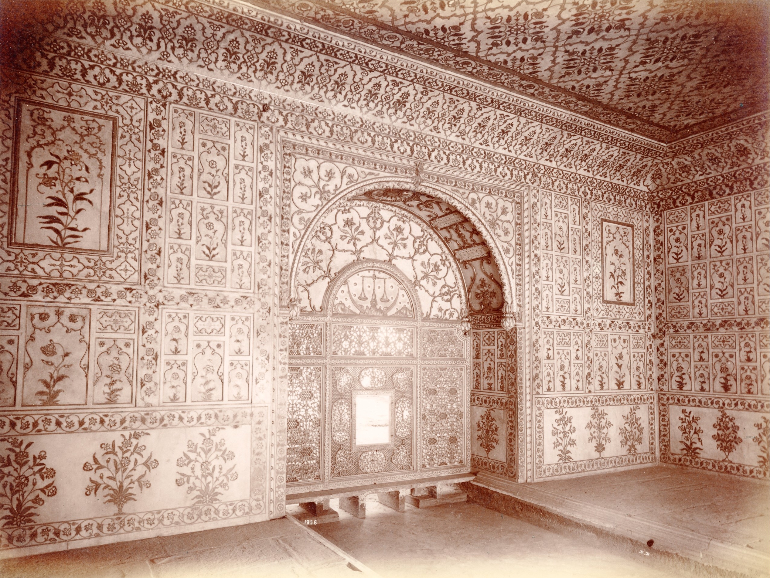 Interior of Musamman Burj (Saman Burj or Shah Burj), Agra Fort (Red Fort), Agra, Uttar Pradesh, India | Rare & Old Vintage Photos (1880)