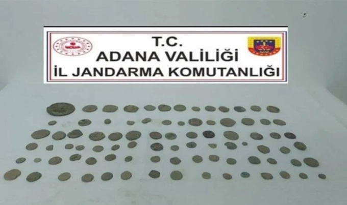 Adana’da 86 bronz sikke ele geçirildi