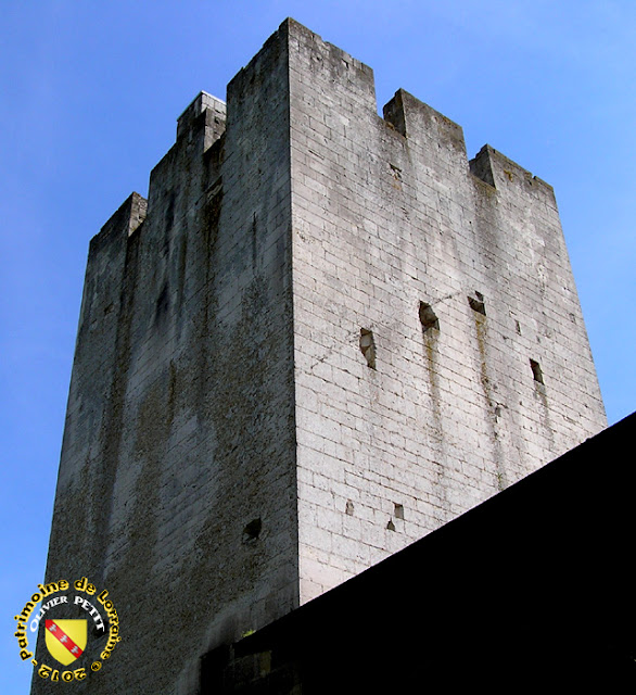 VAUCOULEURS (55) - La Maison-forte de Gombervaux