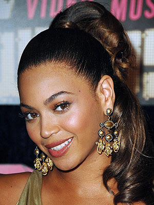 beyonce knowles hairstyle. long hair styles