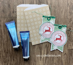 VIDEO: Pop-Up Gift Bag Card Tutorial + Small Gift Bag Template + 4 "From the North Pole" Paper Pumpkin Alternative Projects ~ www.juliedavison.com #stampinup #paperpumpkin