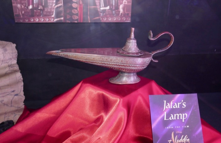 Jafar Magic lamp prop Aladdin