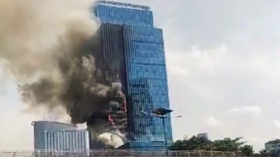 Tragedi Kebakaran Menara K-Link Jakarta: Korban Selamat!