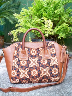 Tas Batik Cempaka