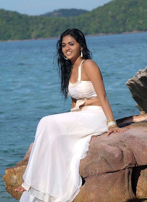 Telugu Actress Sunaina Hot