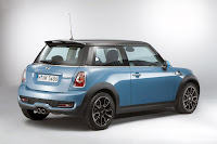 Mini Cooper S Bayswater Hatch (2012) Rear Side